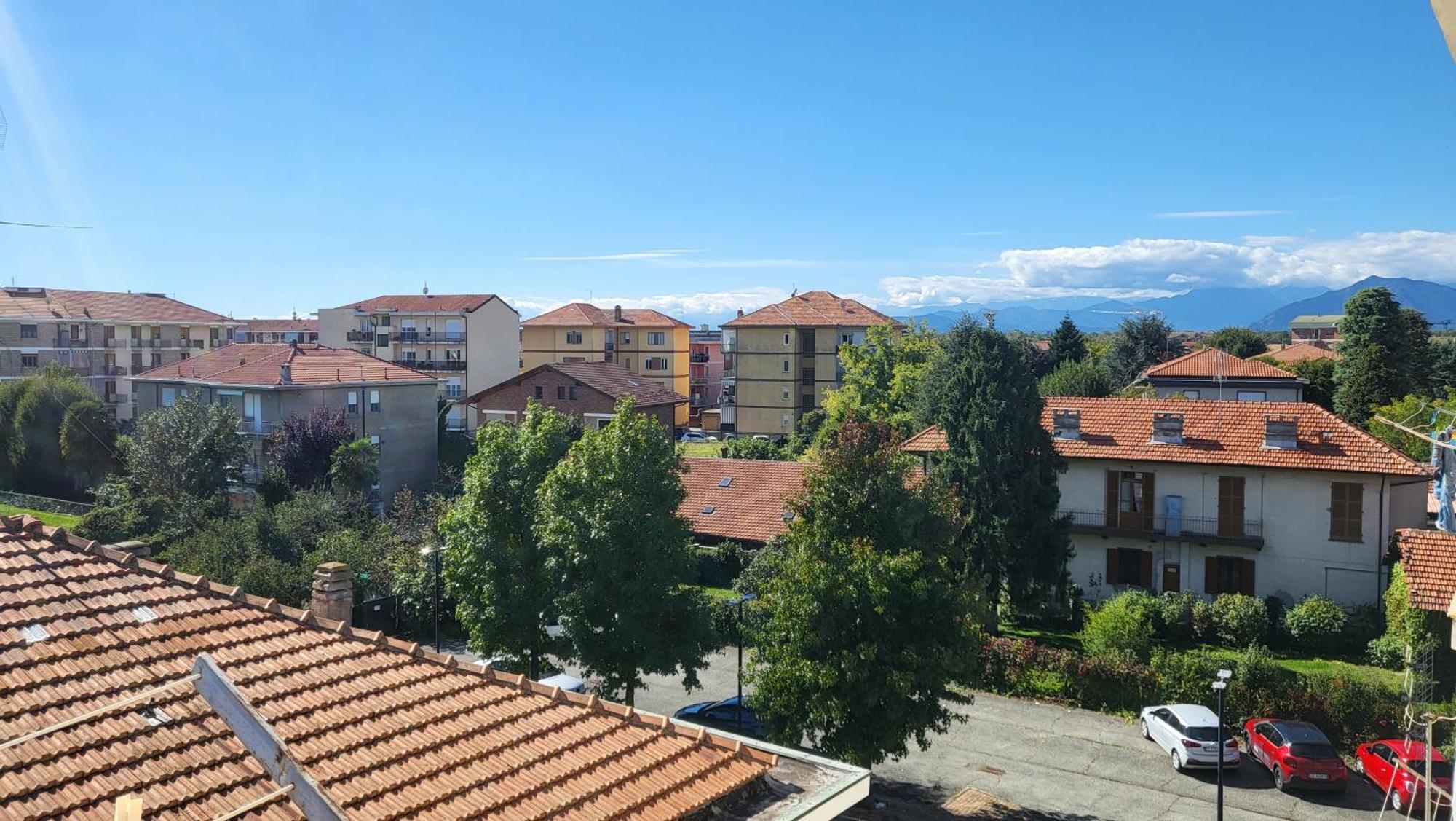 Ferienwohnung La Casa Dei Libri Caselle Torinese Exterior foto